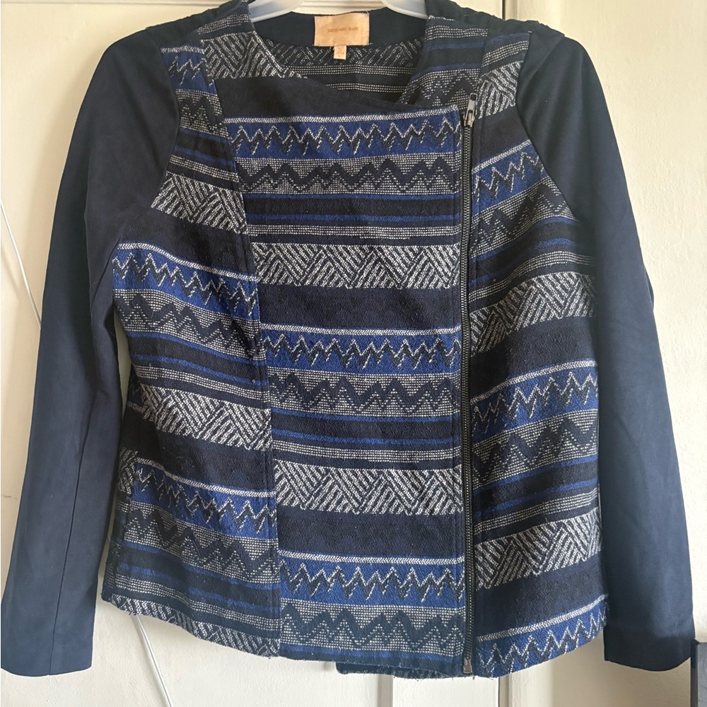 Skies Are Blue Geometric Navy and Gray Blazer